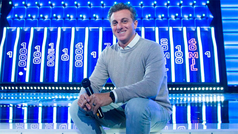 Luciano Huck The Wall